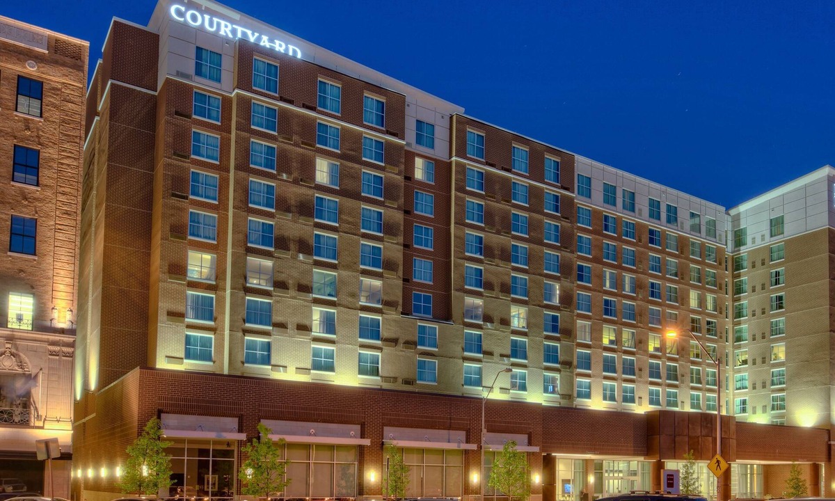 Crossroads Arts District Hotel | Courtyard by Marriott Kansas City Downtown/Convention Center