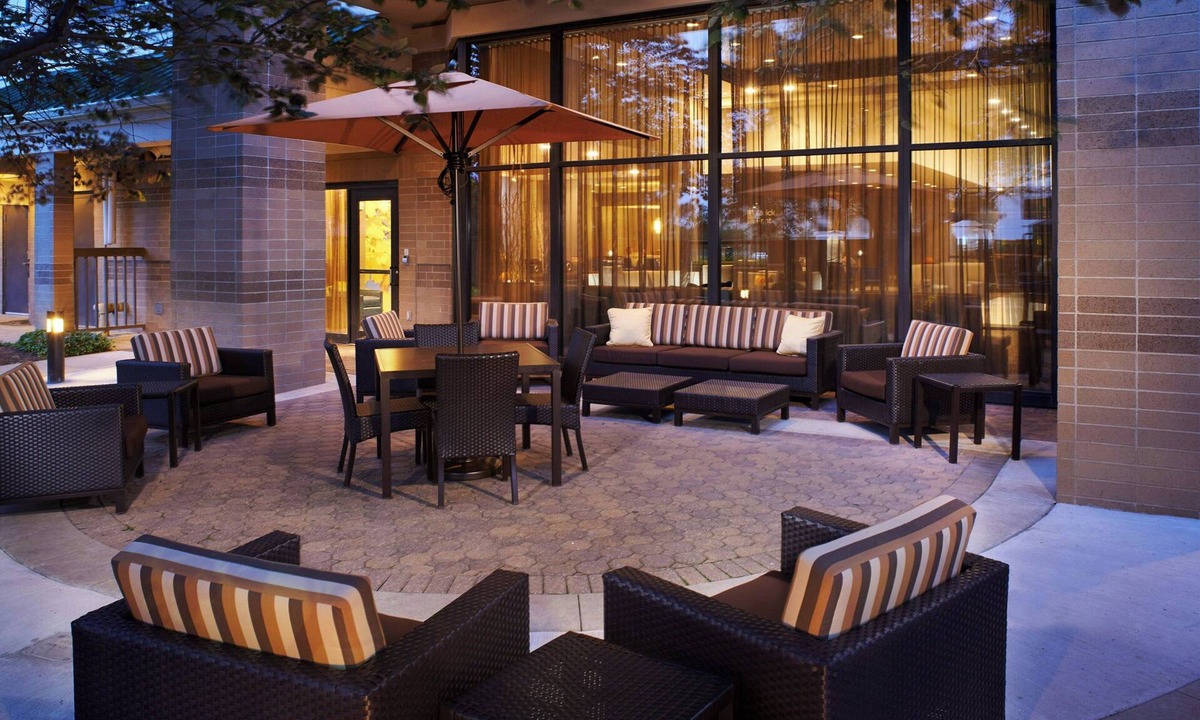 Overland Park Hotel | Courtyard by Marriott Kansas City Overland Park/Convention Center