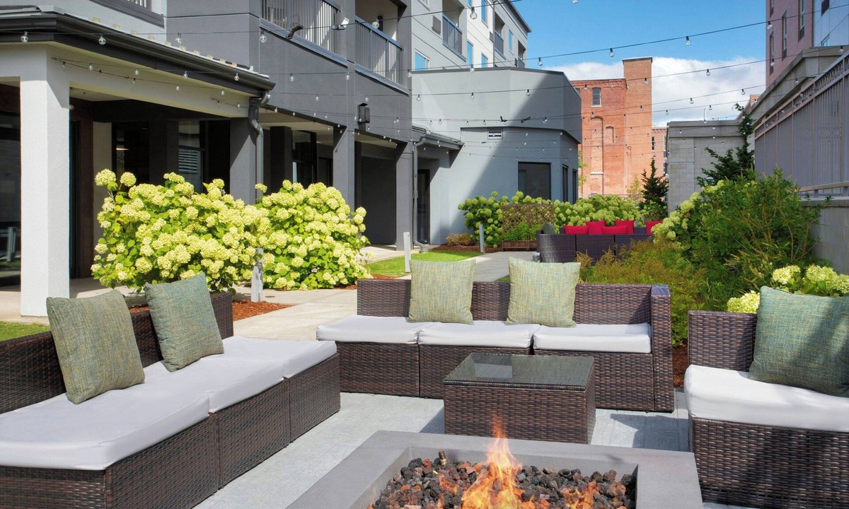 Worcester Hotel | Courtyard by Marriott Worcester