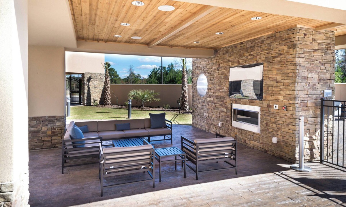 Westgate Hotel | Courtyard Jacksonville