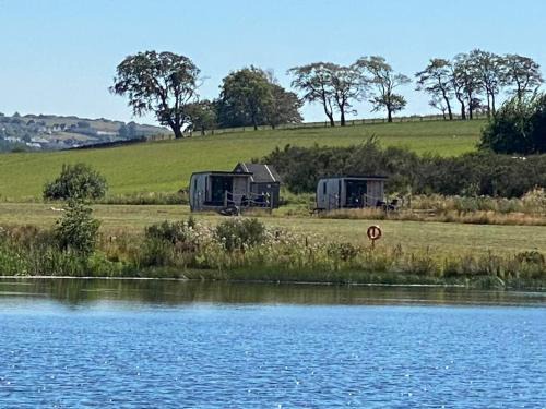 Bathgate Apartment | Couston Lakes Resorts