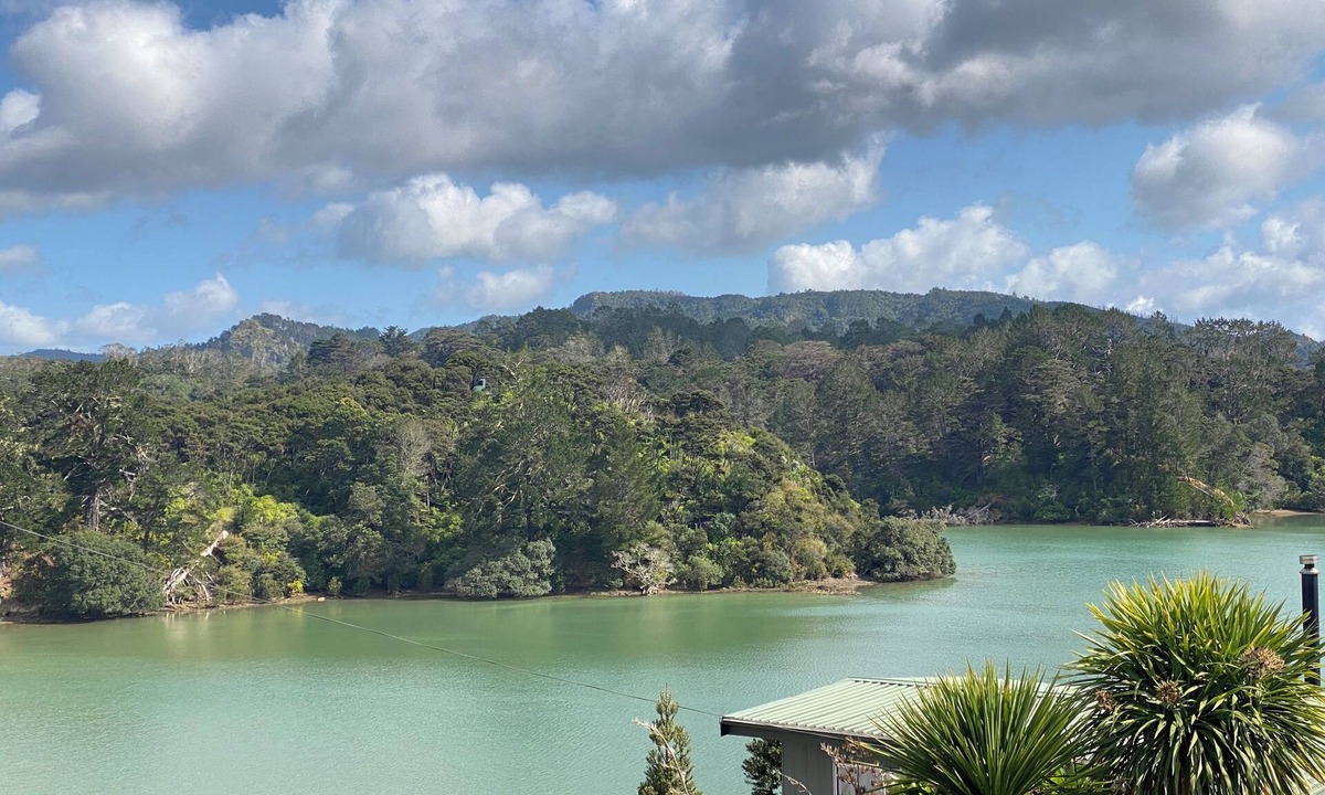 Whangaroa Cabin | Cove Cabin - Whangaroa Harbour
