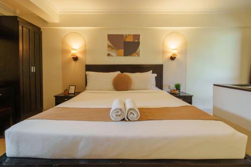 Denpasar Barat Hotel | Cove Premisol