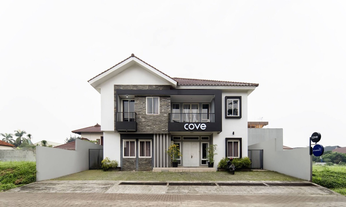 Binong Hotel | Cove Stariez