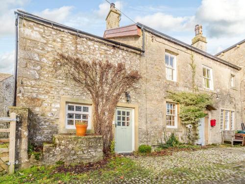 Malham House | Cove View Cottage