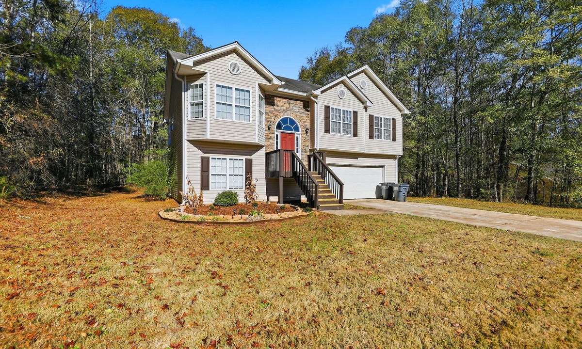 Covington House | Covington, Georgia Air BNB