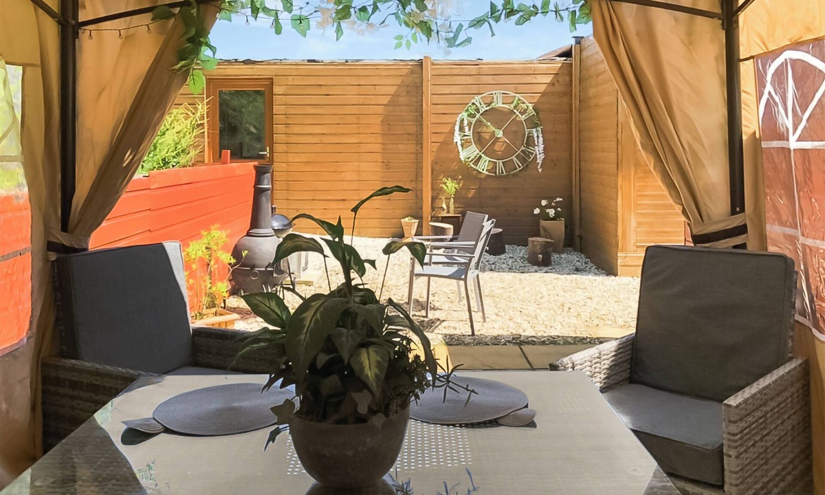 Kilkenzie Cottage | Cow Boy Cabin - UK47145