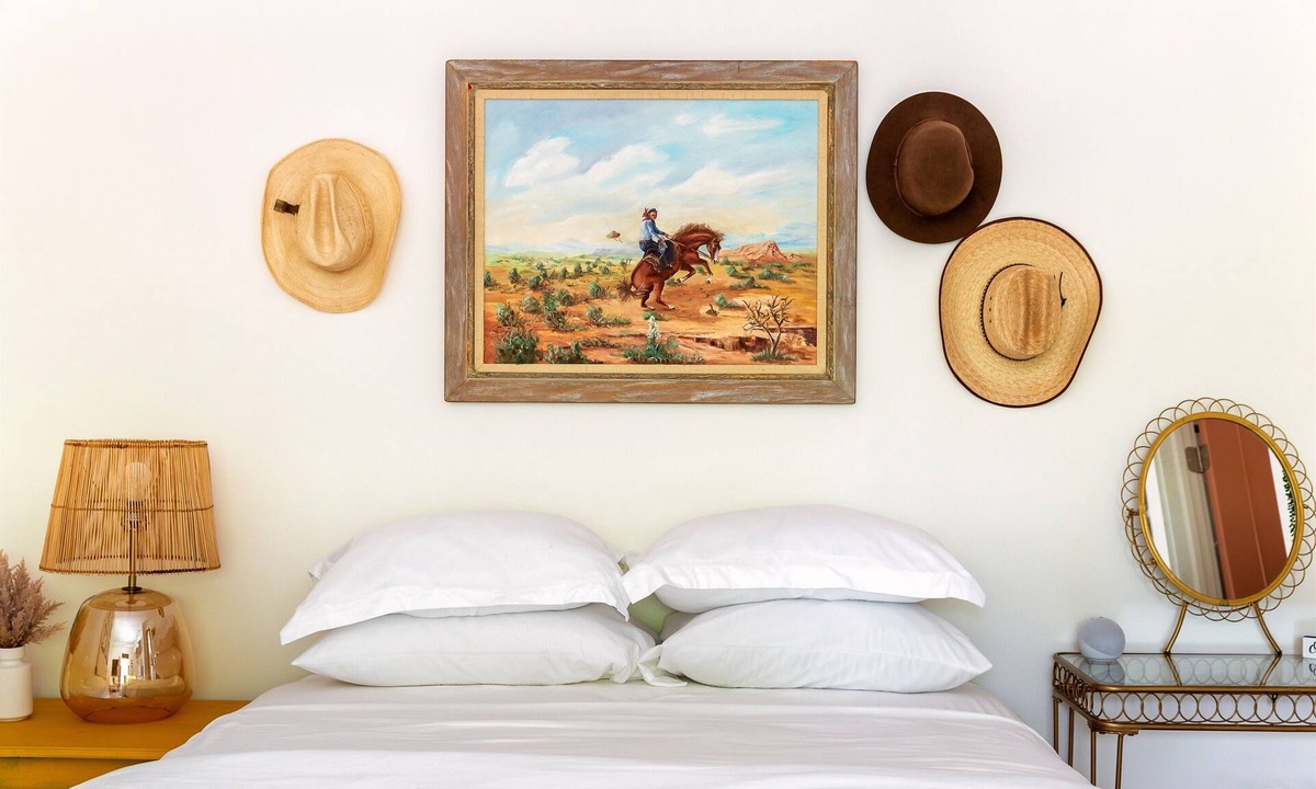 Berry Hill Condo | Cowboy Chic Studio with Pool* Near 12 South & 2.5 Miles to Downtown Nashville