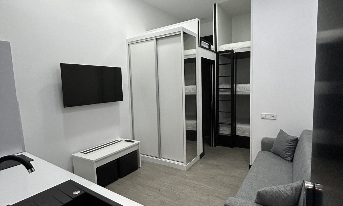 Simancas Apartment | Coworkin En San Blas-canillejas