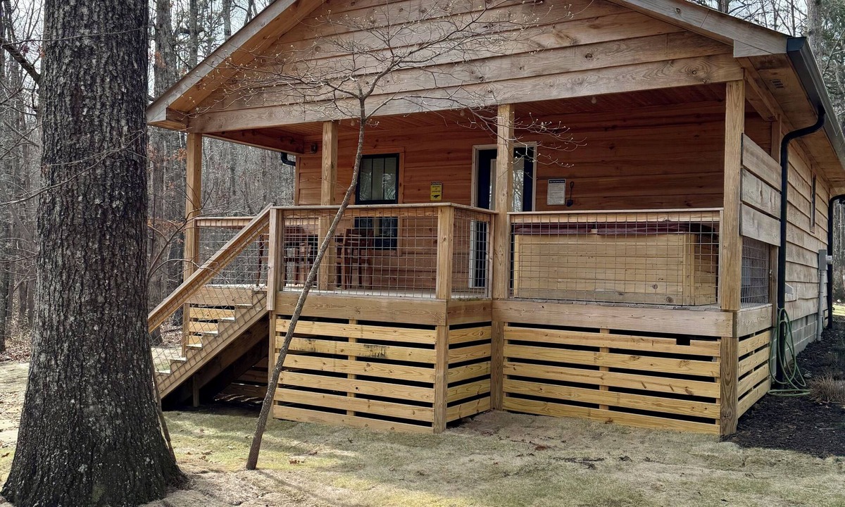 Fort Payne Cabin | Coyote Den