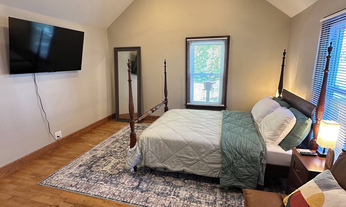 Potsdam Condo | Cozy 1-bedroom 1-bath apartment in the heart of Potsdam