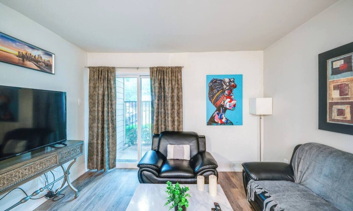 Lake Highlands Apartment | Cozy 1-bedroom apartment in charming Dallas with AC and gym access