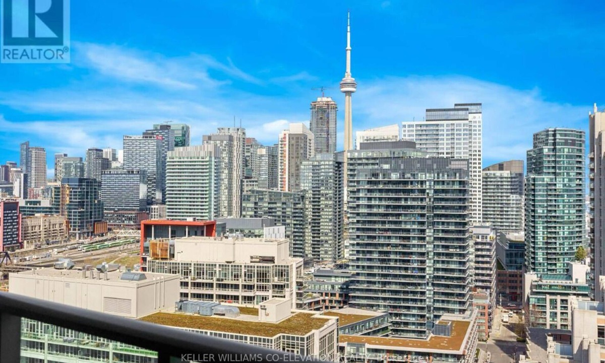 Fort York Condo | Cozy 1-bedroom condo in delightful Toronto with AC, fitness room, WiFi