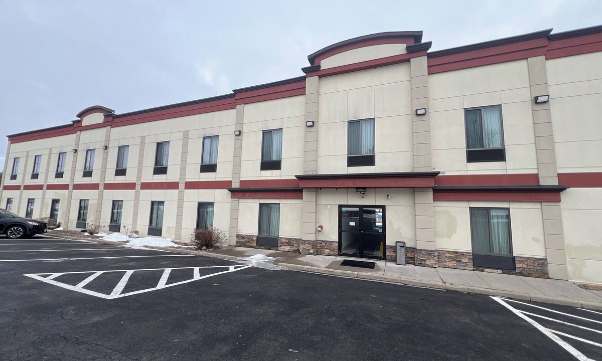 West Carthage Hotel | Cozy 1-bedroom hotel with AC in tranquil Carthage