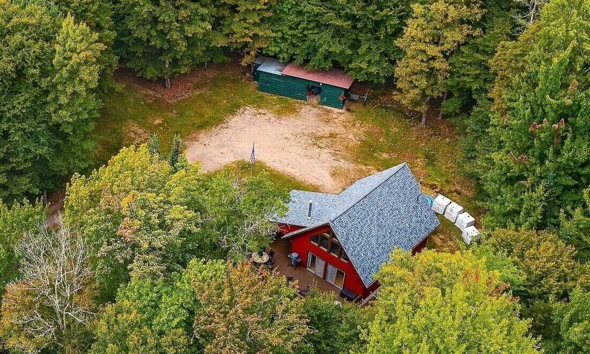 Saranac Lake House | Cozy 1-bedroom house in Lake Clear
