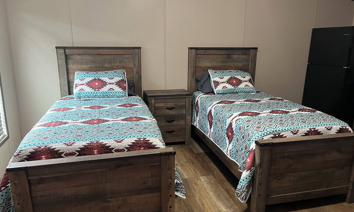 Sweeny Cabin | Cozy 1-bedroom lodge with AC in soothing Sweeny