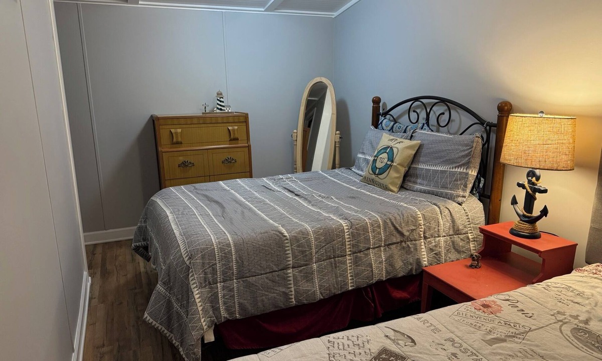 Belvedere House | Cozy 1-bedroom mobile home in terrific North Augusta with AC
