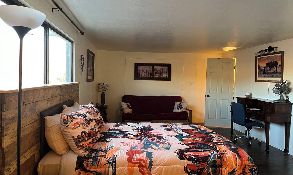 Grants Apartment | Cozy 1-bedroom studio in charming Grants perfect for your getaway
