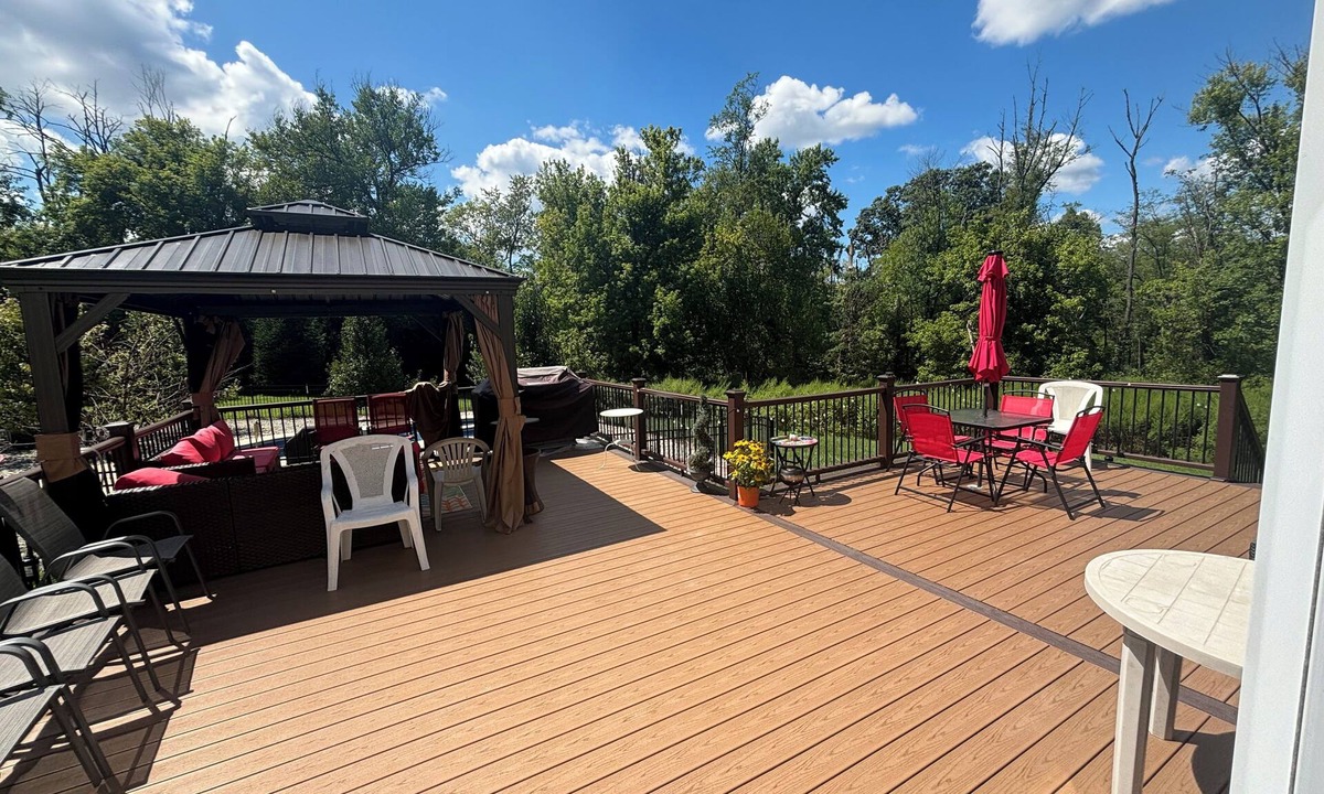 Finesville House | Cozy 1-bedroom suite with pool, and fitness room in a quiet neighborhood.