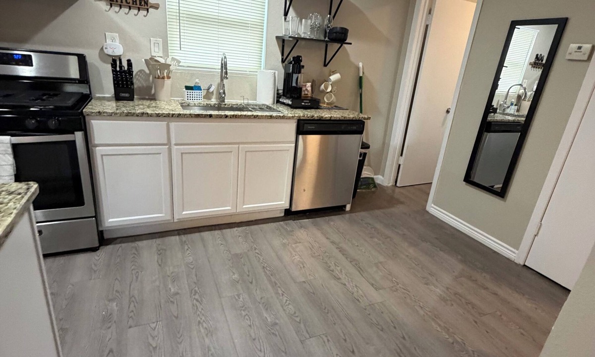 Mahncke Park Apartment | Cozy 1Bed Studio Near DT- FtSam-UIW-Trinity-PEARL!