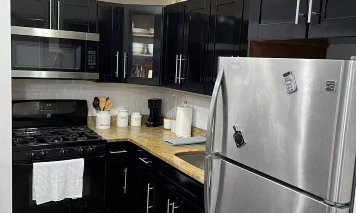 Queens Apartment | Cozy 1Bedroom Lower Level Apt