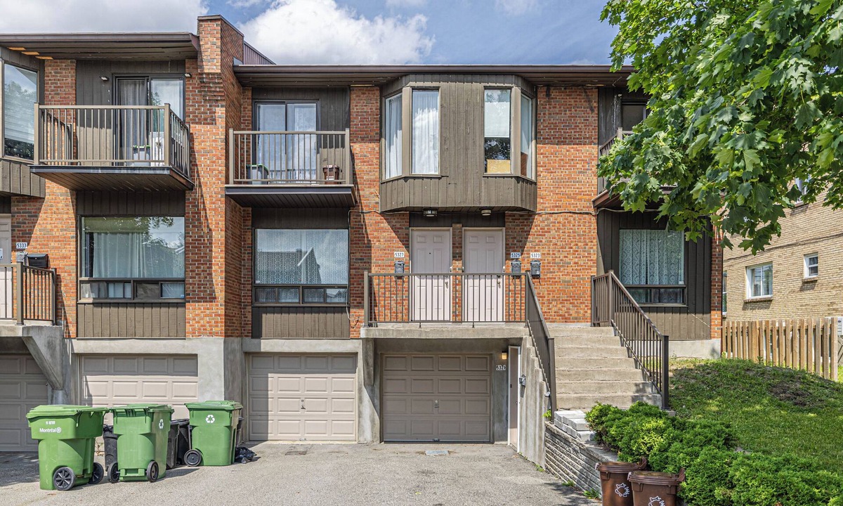 Nouveau-Rosemont Apartment | cozy 1BR 5mins walk to metro free parking