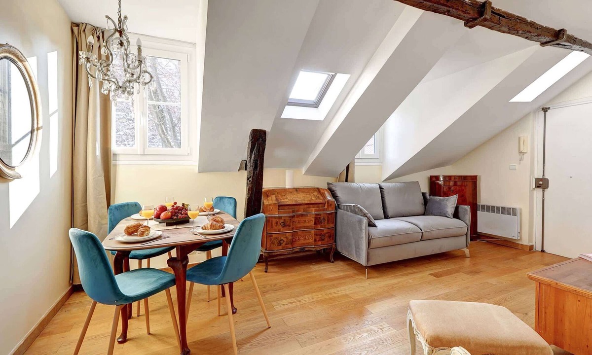 Jardin des plantes Apartment | Cozy 1BR for 4 in the Heart of Latin Quarter