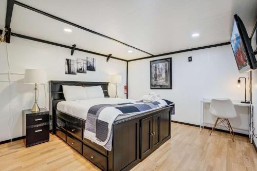 Deer Trail House | Cozy 1BR Retreat Sleeps 4 Near I-70 & DEN