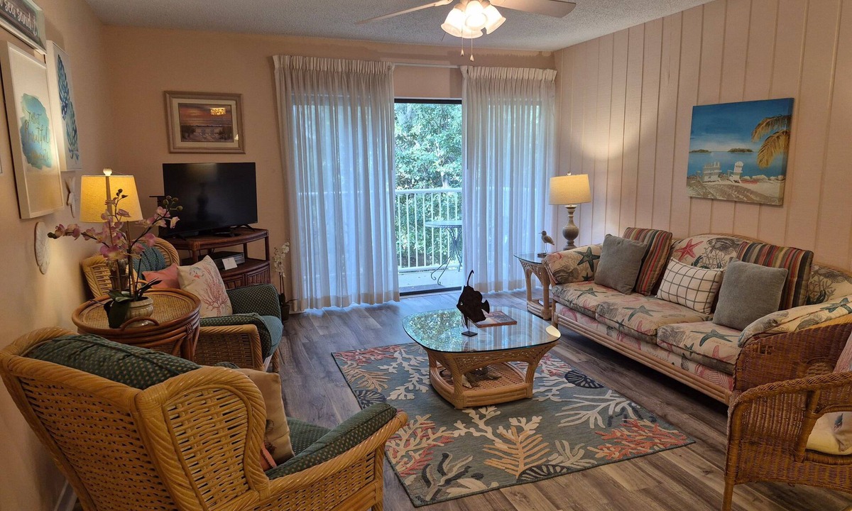 Fernandina Beach Condo | Cozy, 2 bed/2 bath condo