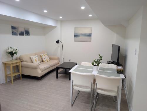 Scarborough Apartment | Cozy 2-Bedroom Basement Unit In Toronto