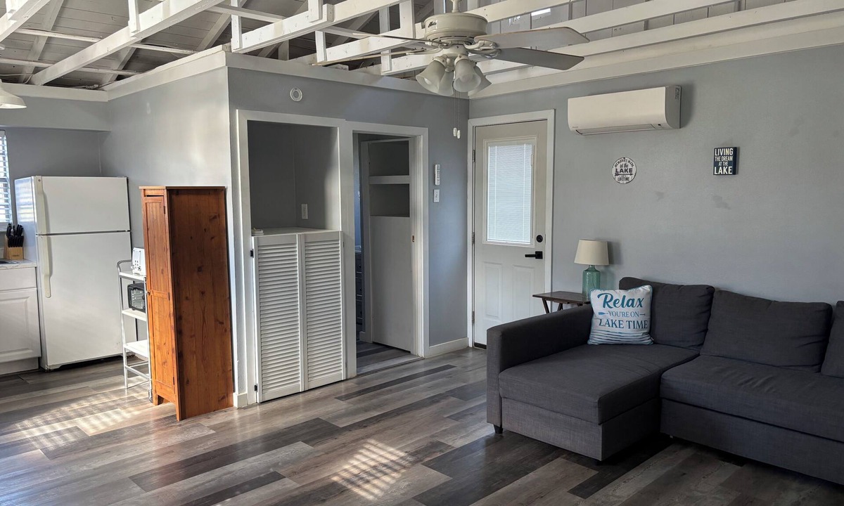 Tow Cabin | Cozy 2-bedroom cabin in peaceful Tow with AC