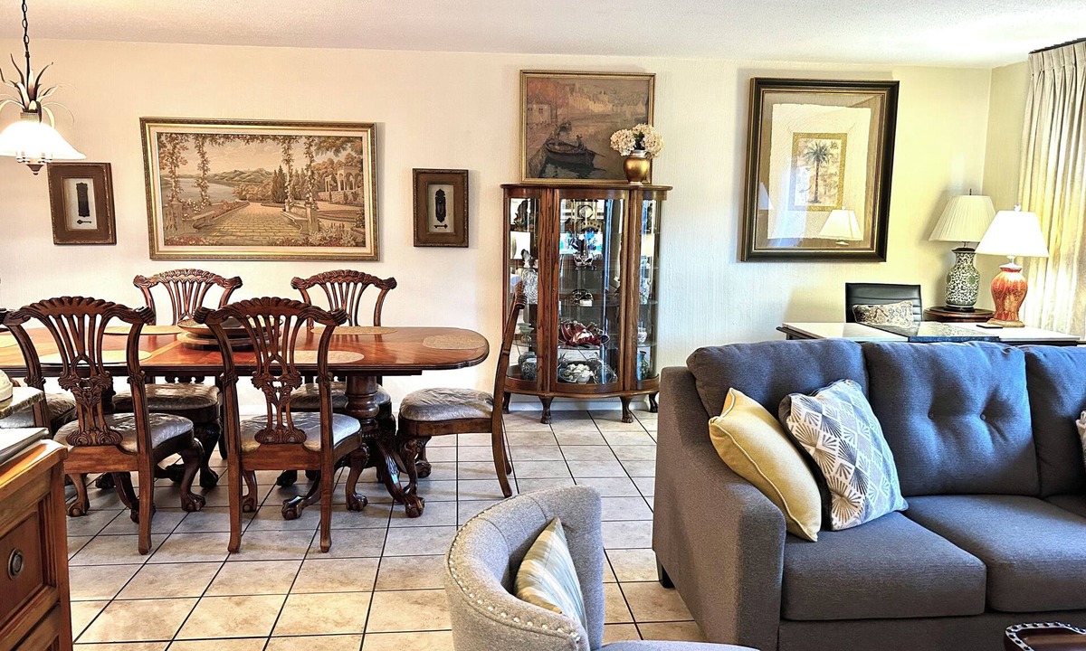 El Paso Condo | Cozy 2-bedroom condo with WiFi, AC in enchanting El Paso