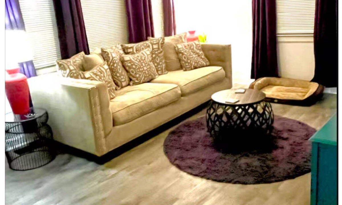 Southeast Raleigh House | Cozy 2-bedroom house in wonderful Garner with cool AC
