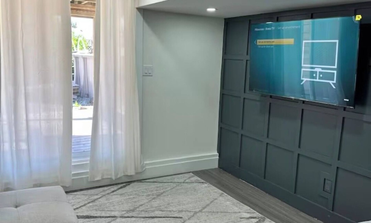 Hamilton Apartment | Cozy 2-bedroom retreat designed for comfort, relaxation, and convenience.