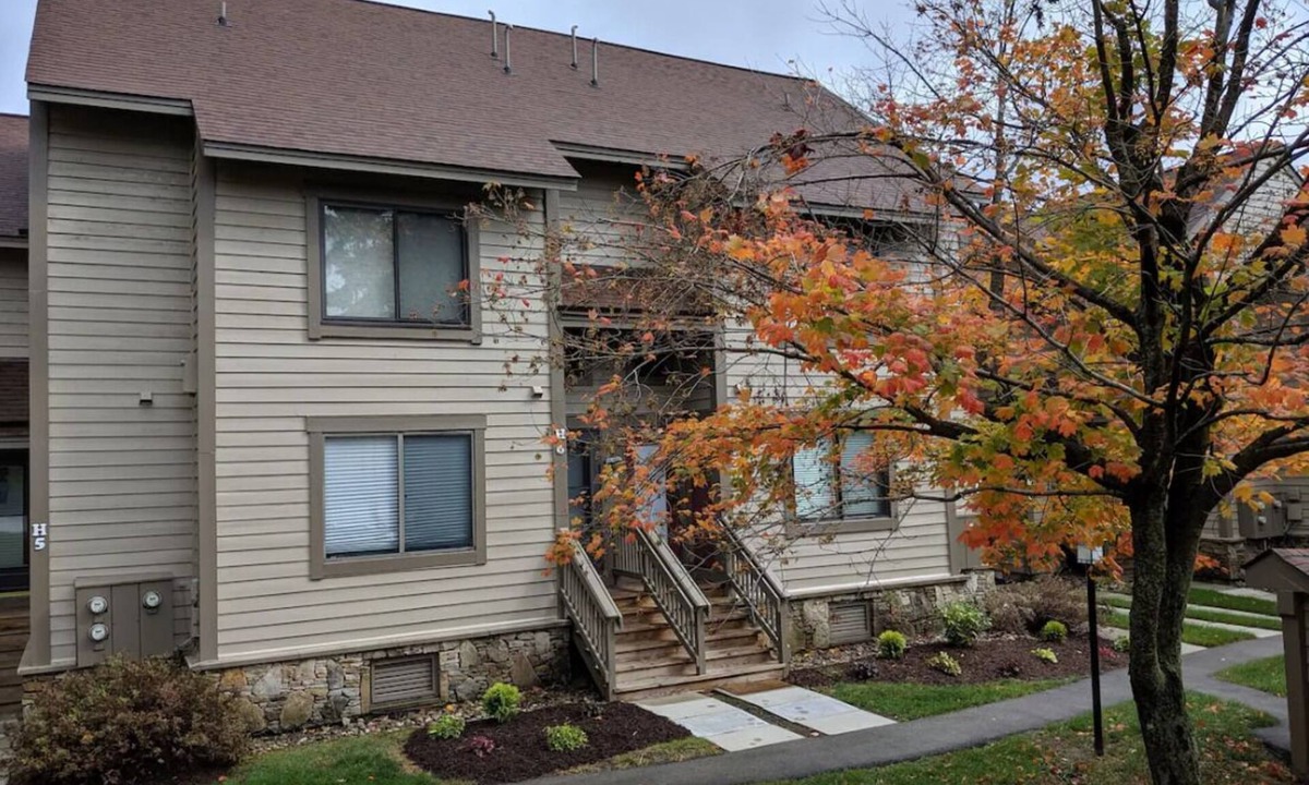 Seven Springs Condo | Cozy 2-bedroom Seven Springs Hike-out/Hike-in Condo