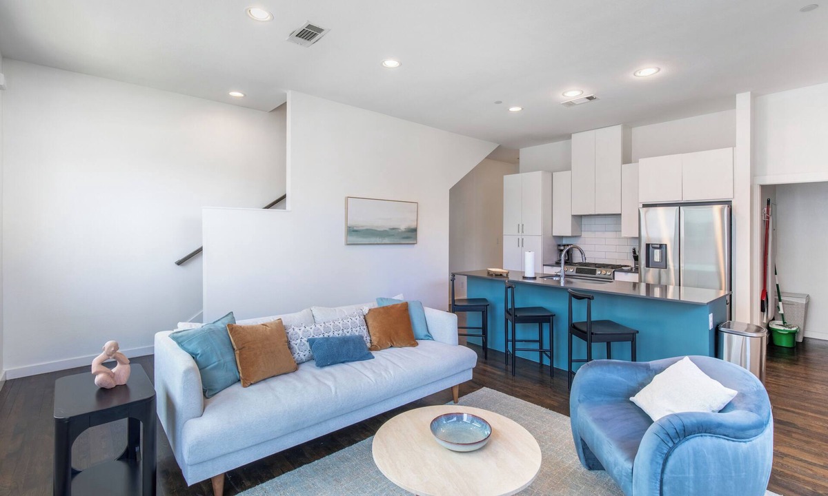 Cityplace House | Cozy 2-bedroom townhome in tranquil Dallas