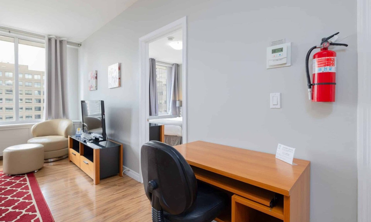 Regina Condo | Cozy 2 BR 1 bath oasis, pet-Friendly. Close to parks, bars and restaurants.