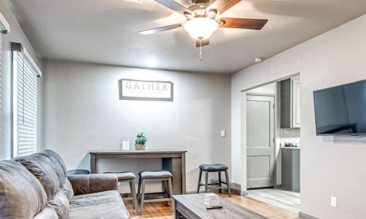 Midwest City House | Cozy 2B/1B Retreat: Heart Of MWC