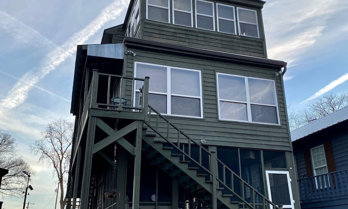 Horseshoe Lake House | Cozy 2BR/2BA Horseshoe Lake Cabin