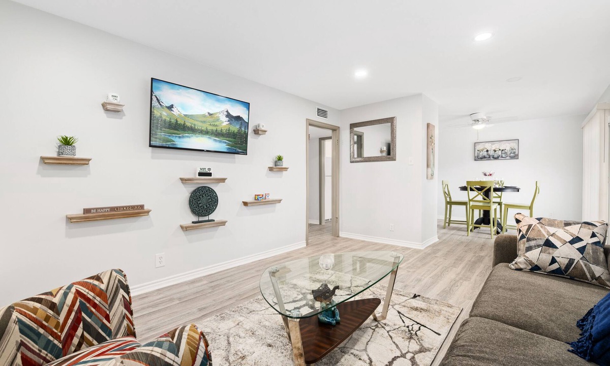 Junius Heights Apartment | Cozy 2BR unit 5 minutes from Downtown Dallas and The State Fair of Texas