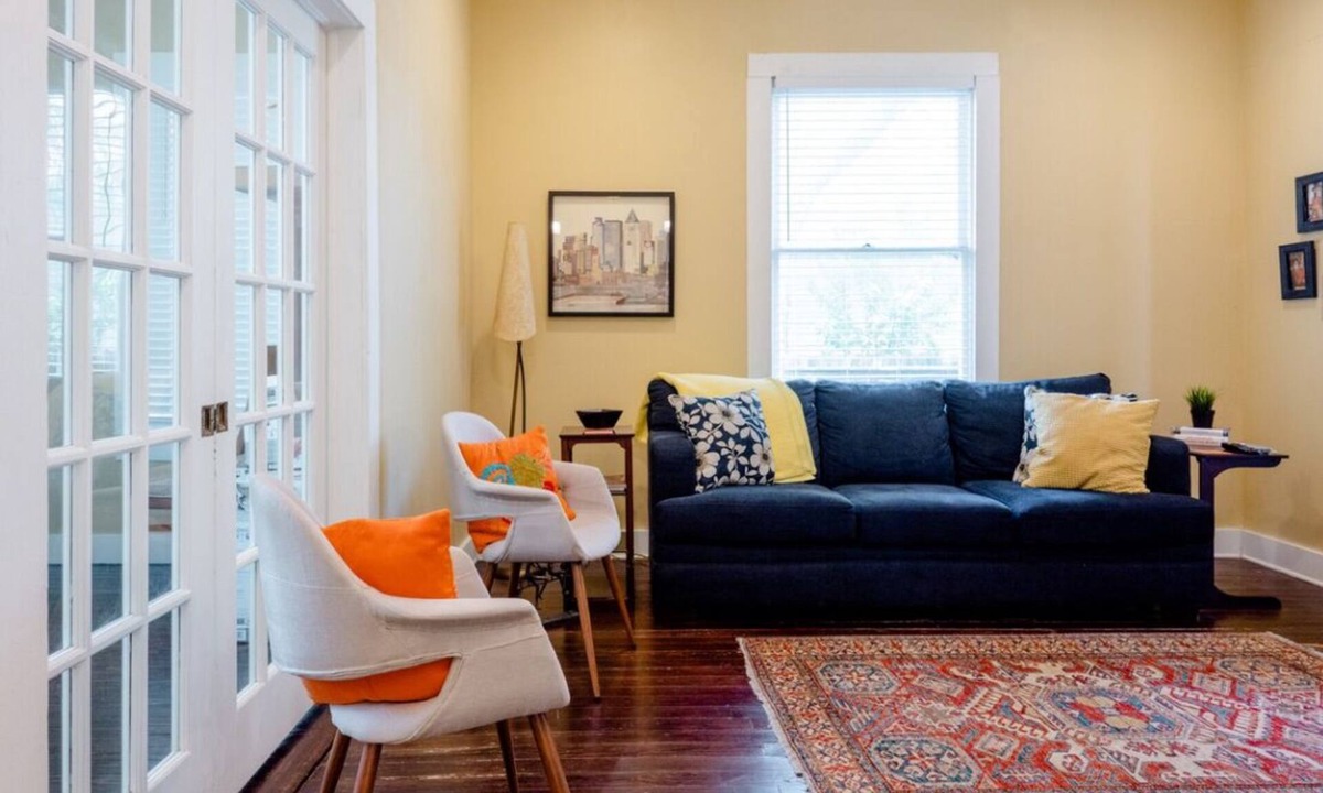 Fairmount House | Cozy 3/2 Fort Worth Historic Home- off Magnolia Ave. Pet Friendly. Near Downtown