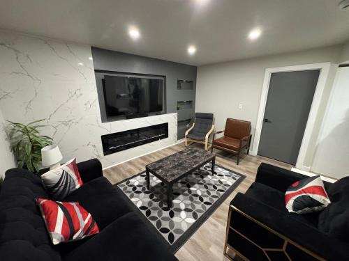 Transcona Apartment | Cozy 3-Bedroom Basement Suite with Private Entrance