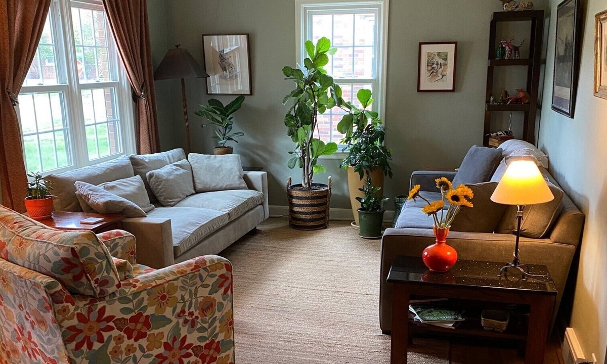 Beaverdale House | Cozy 3-bedroom Beaverdale Brick