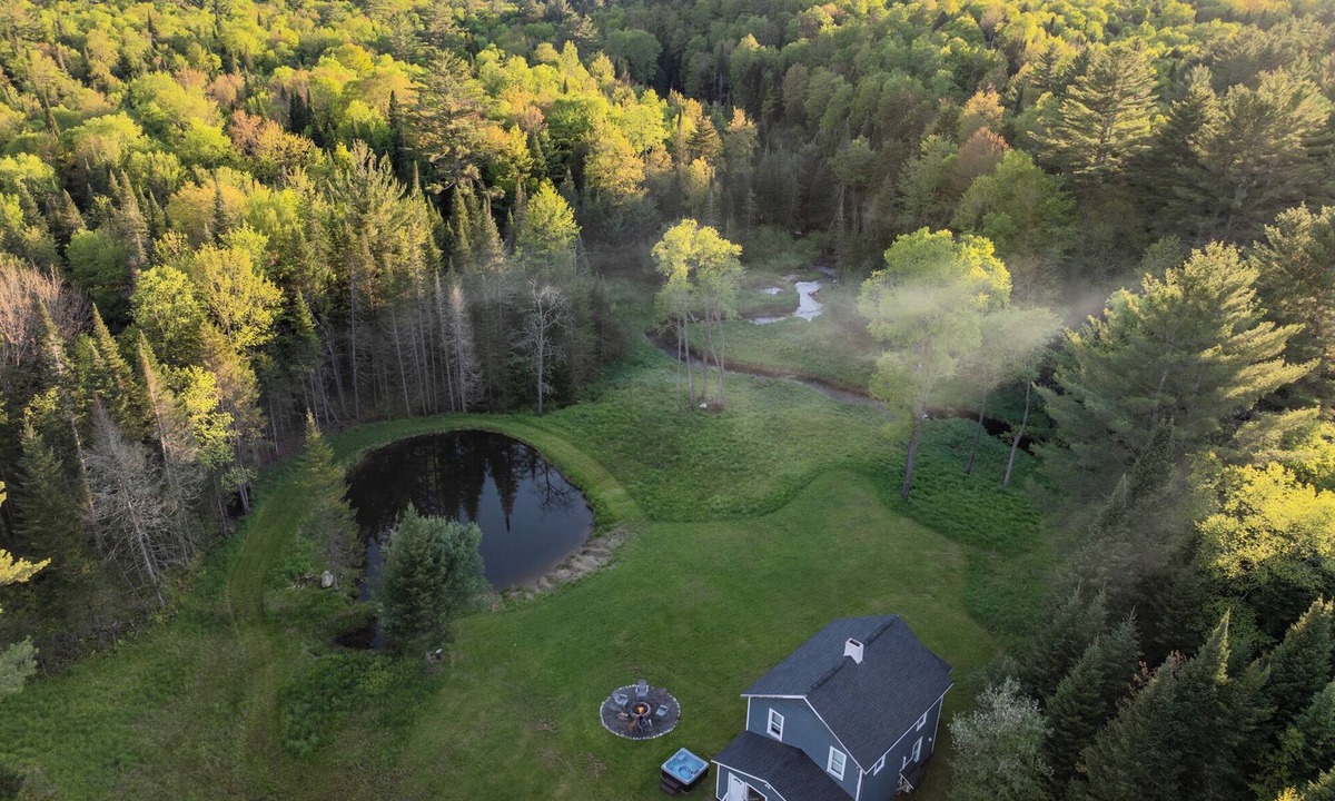 Boonville Cabin | Cozy 3 Bedroom Cabin in the Adirondack Foothills