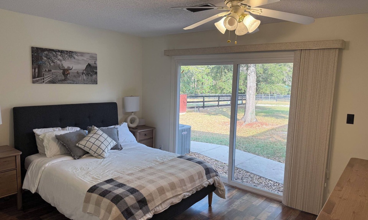Ocala Other | COZY 3-bedroom HOME with a POOL 5 mi to WEC 15 mi to HITS