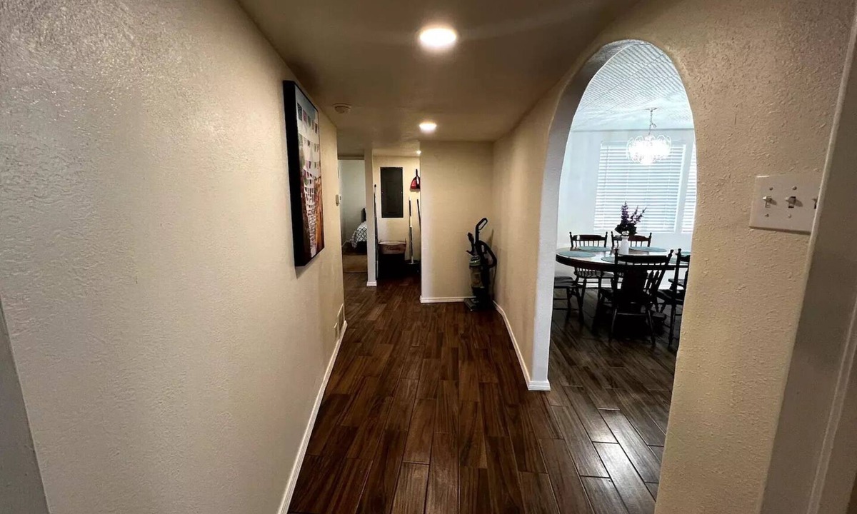 Odessa House | Cozy 3 bedrooms, 6 beds House