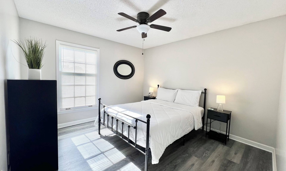 Normal House | Cozy 3bd + 2 Bath Home in HSV w/Spacious Backyard