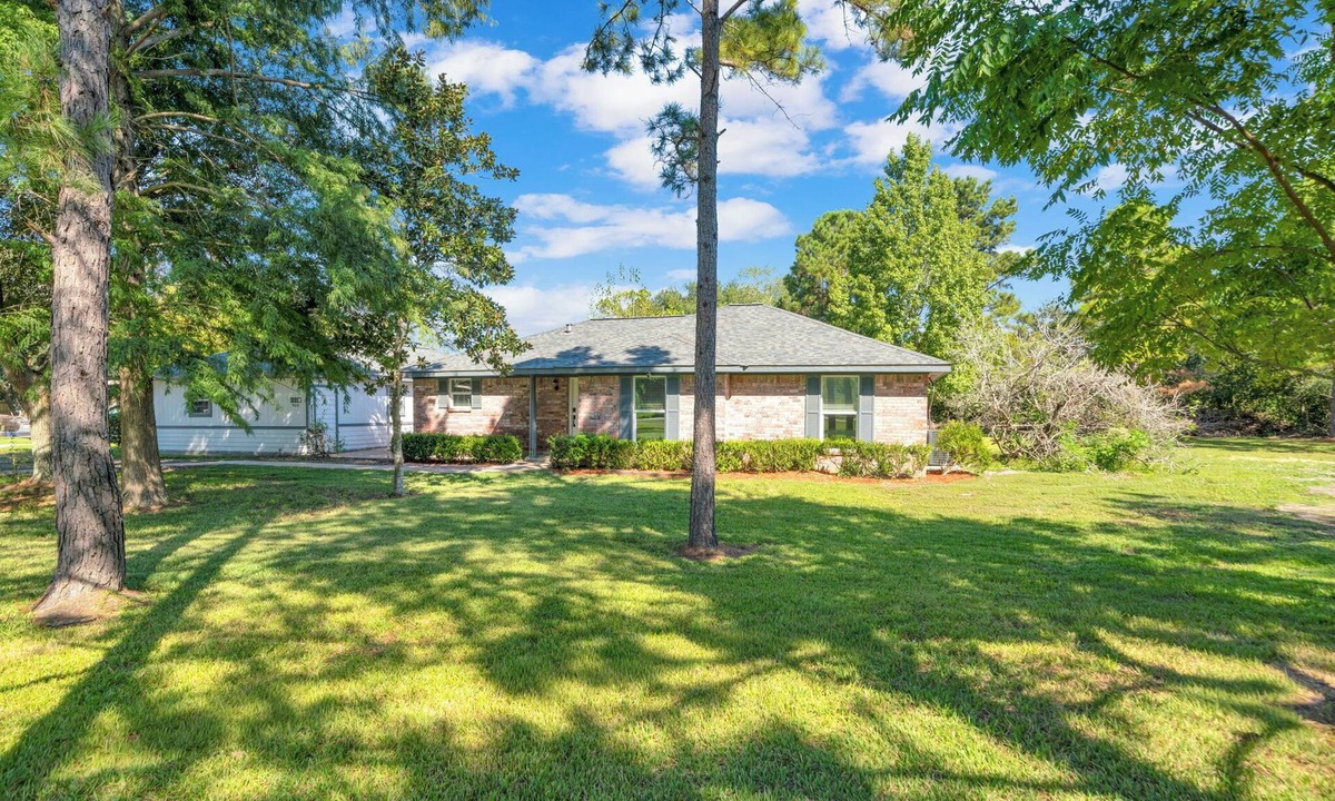 Manvel House | Cozy 3BR Retreat, close to Houston & Med Center