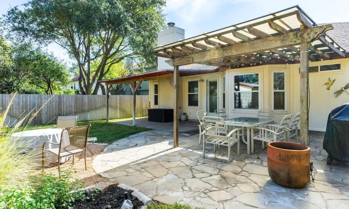 Settlers Ridge House | Cozy 3BR Retreat w/Outdoor Dining & BBQ Grill