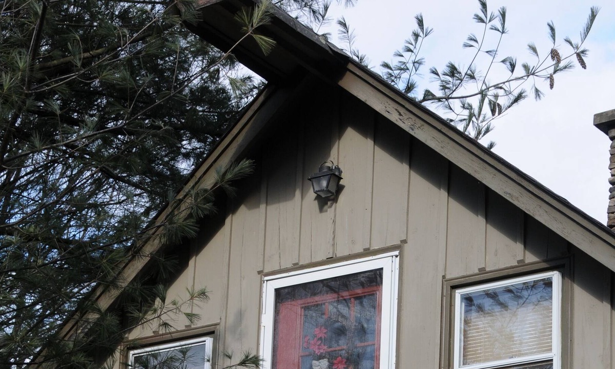 Union Dale Ski Chalet | Cozy A -Frame Chalet, Kitchenette, Treehouse View (C)